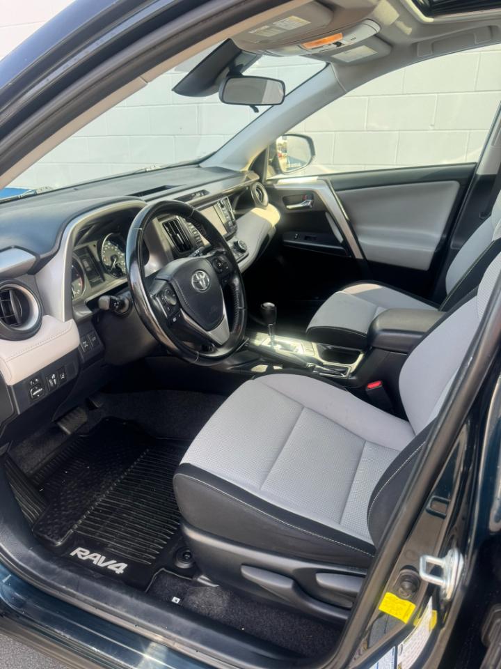 Toyota RAV4 XLE AWD 2018