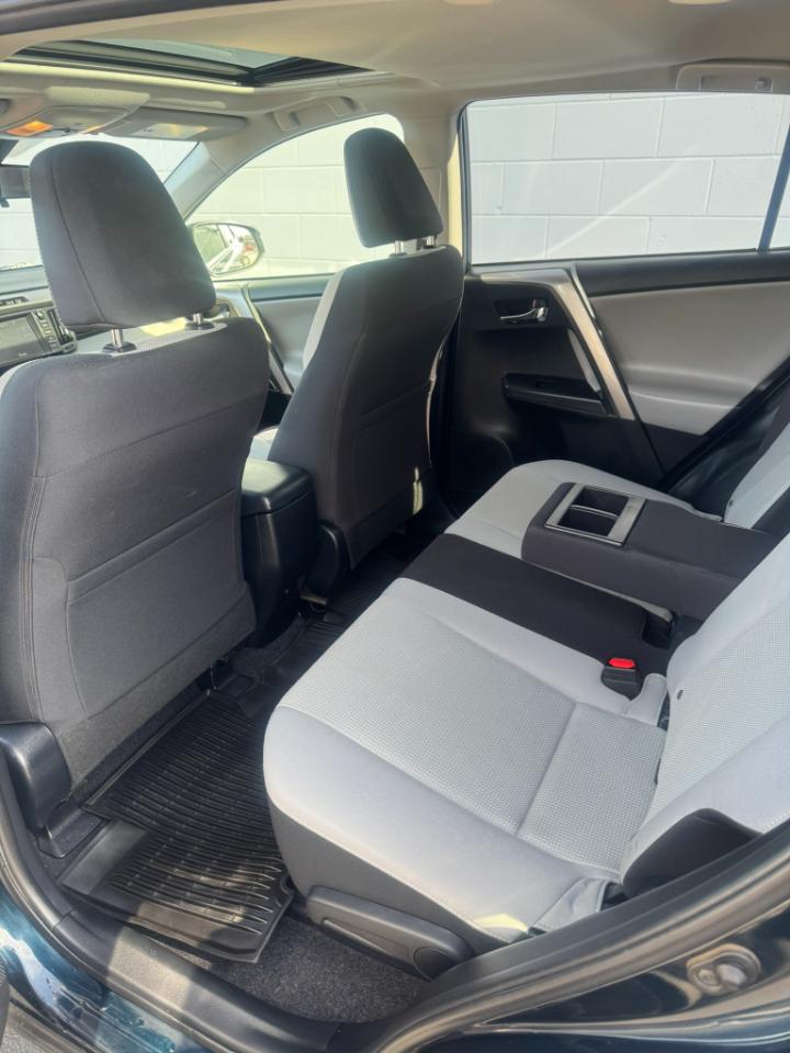 Toyota RAV4 XLE AWD 2018