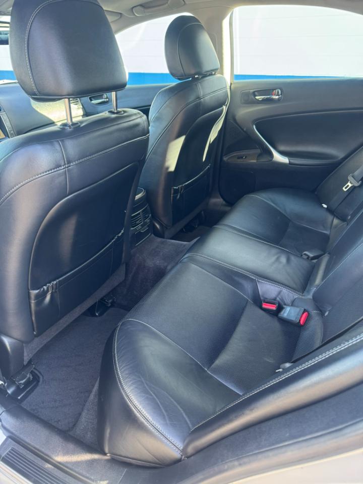 Lexus IS IS 250 AWD 6-Speed Sequential 2010