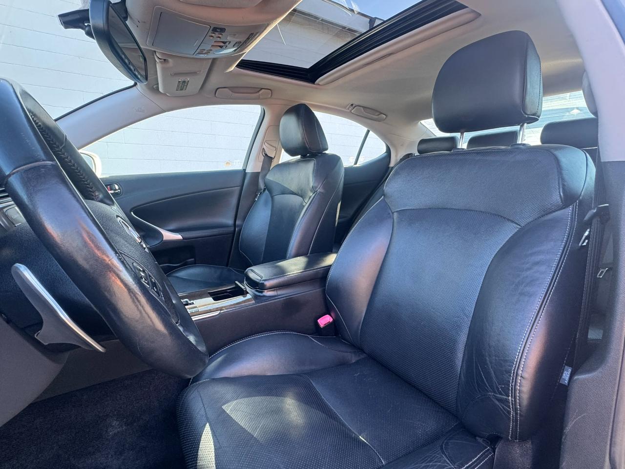 Lexus IS IS 250 AWD 6-Speed Sequential 2010