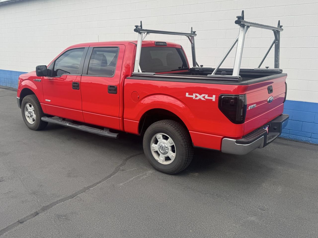 Ford F-150 XL SuperCrew 5.5-ft. Bed 4WD 2012