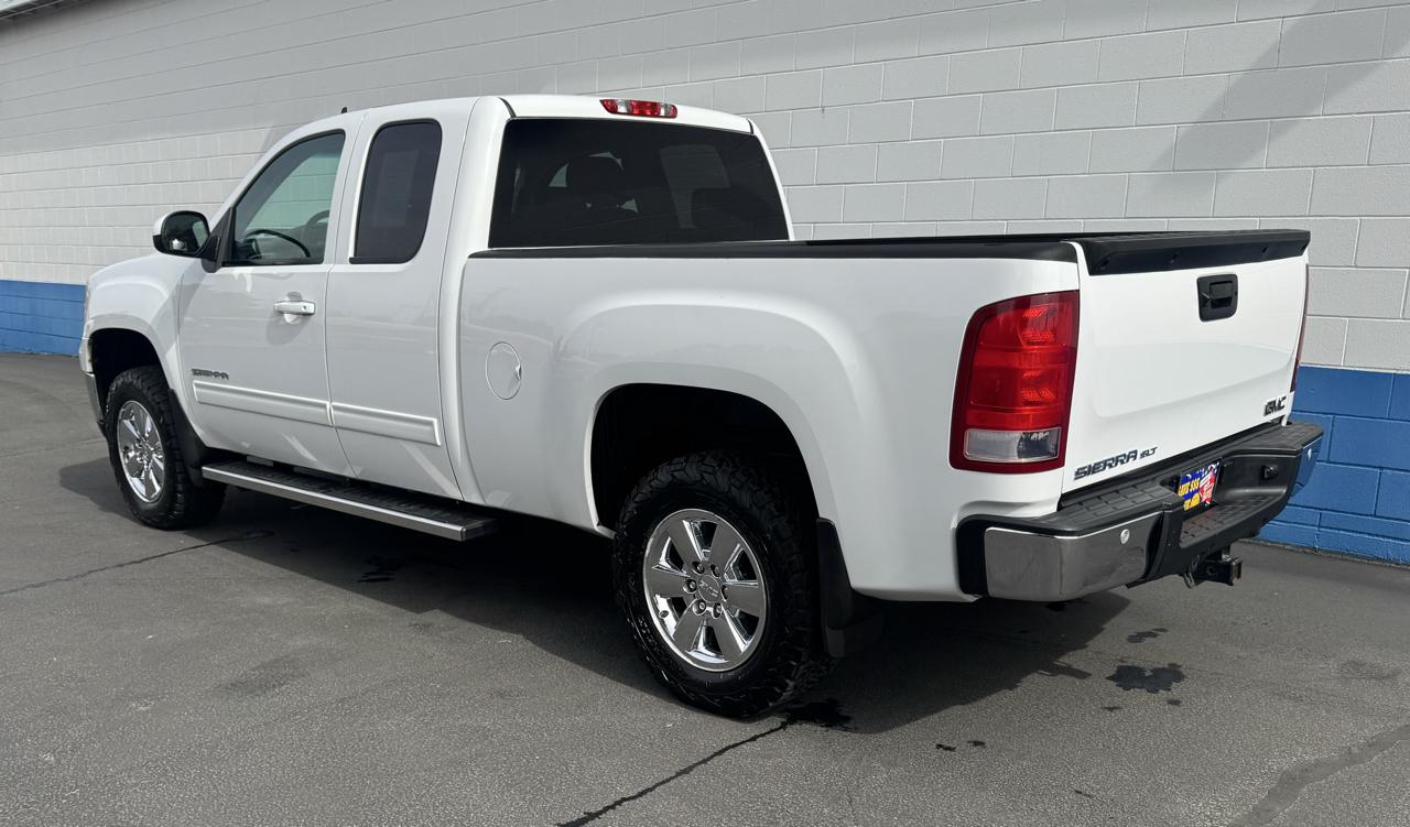 GMC Sierra 1500 SLT Ext. Cab 4WD 2013