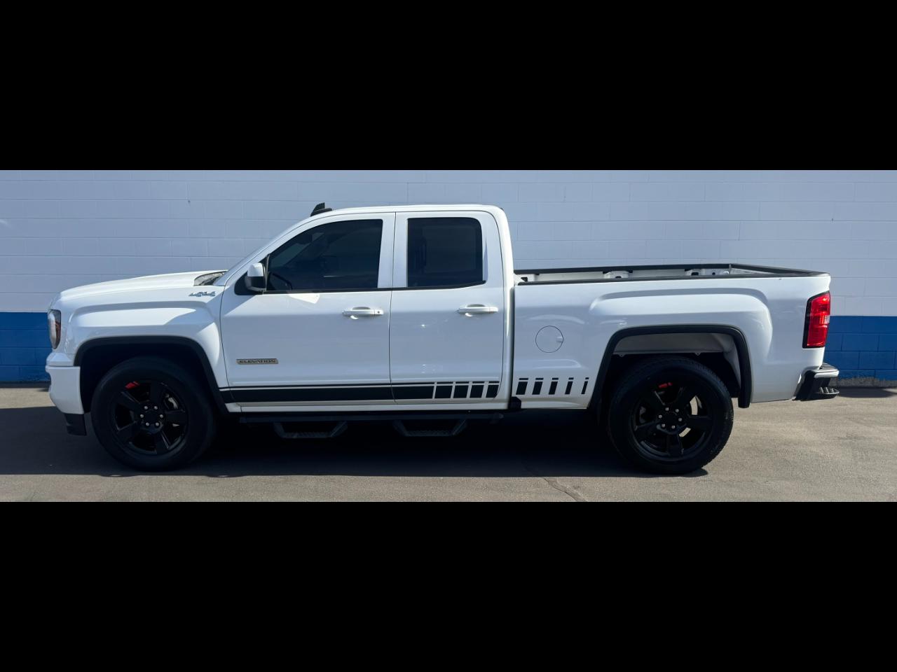 GMC Sierra 1500 Base Double Cab 4WD 2017