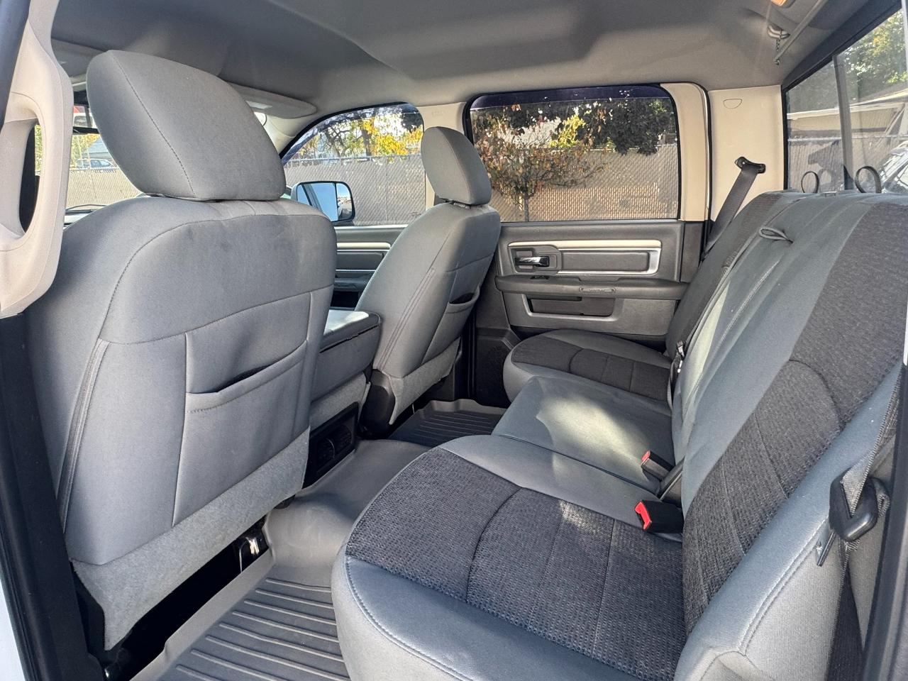 RAM 3500 SLT Crew Cab LWB 4WD 2014