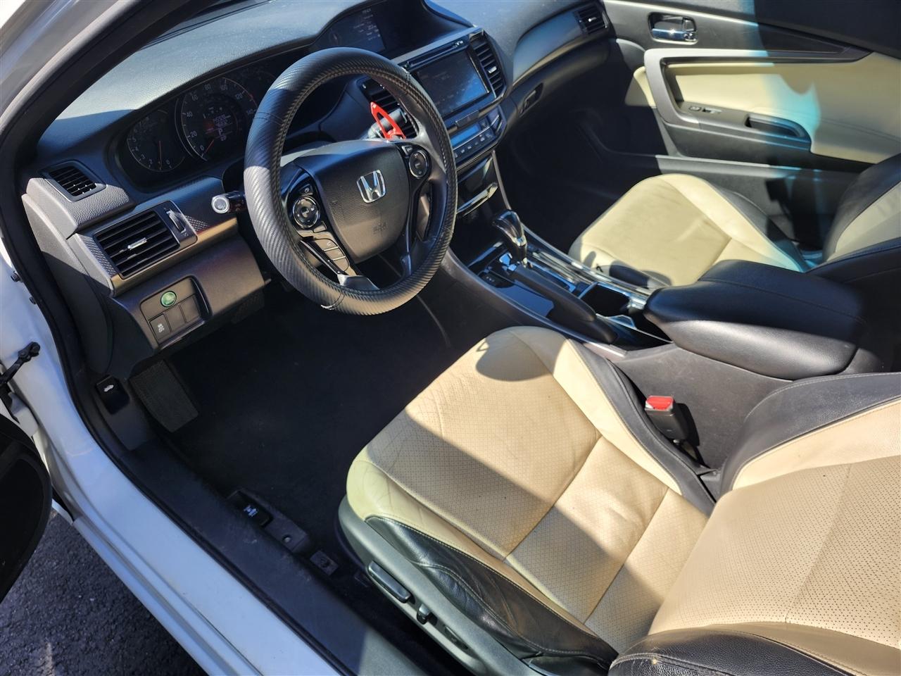 Honda Accord photo 4