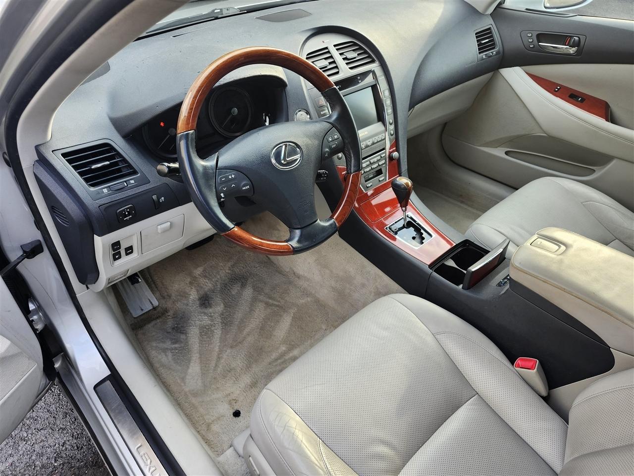 Lexus ES photo 4