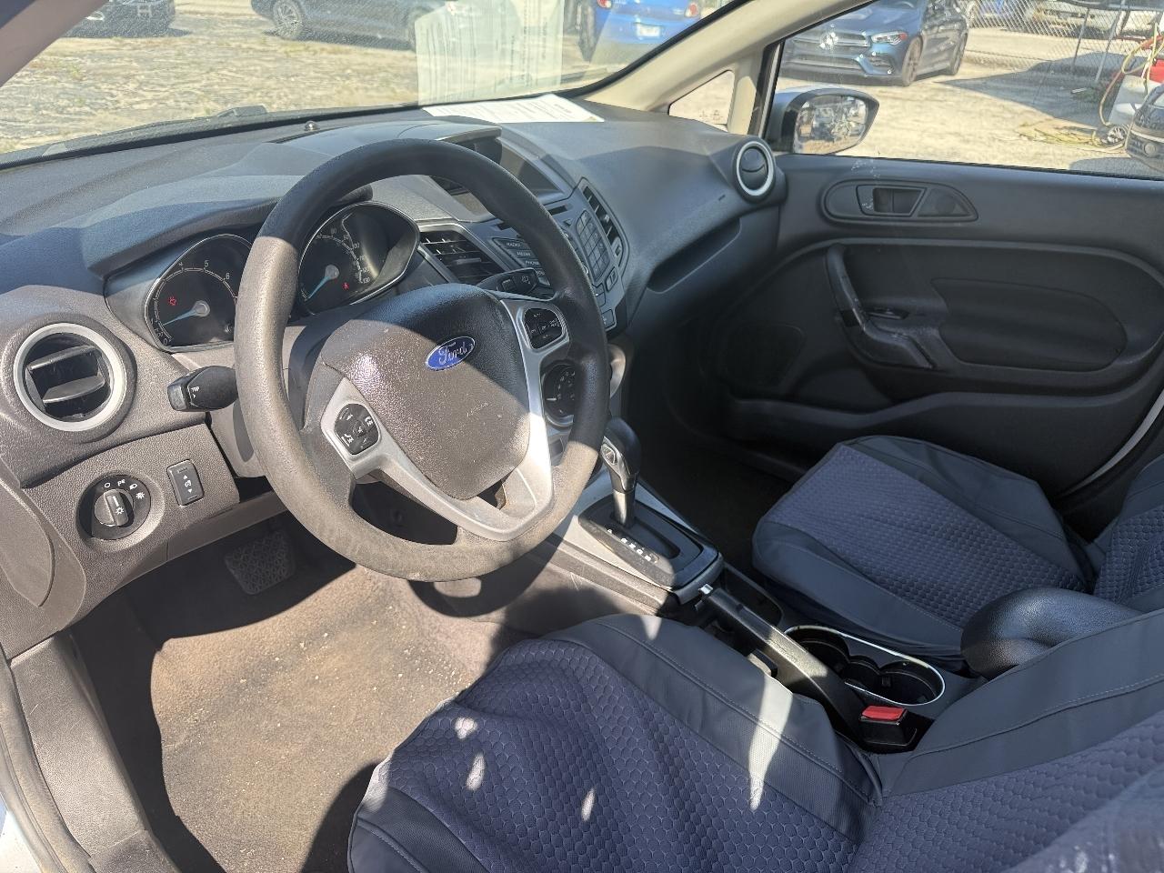 Ford Fiesta SE Sedan 2018