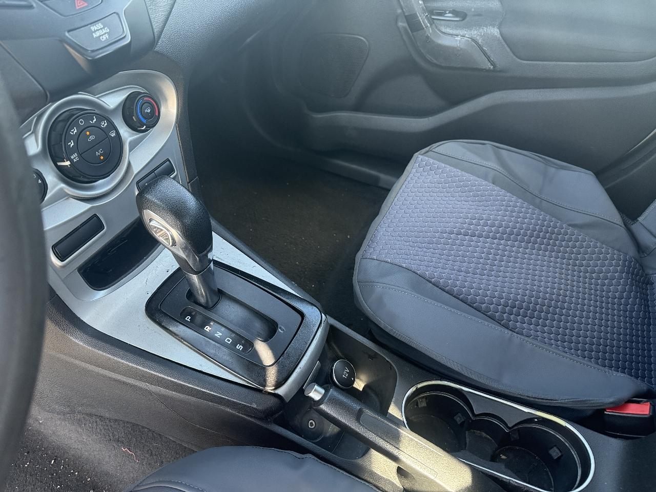 Ford Fiesta SE Sedan 2018