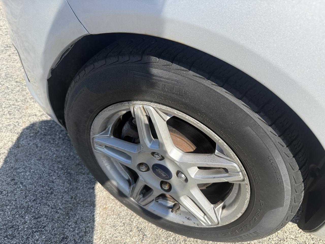 Ford Fiesta SE Sedan 2018