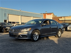 2017 Volkswagen Passat 