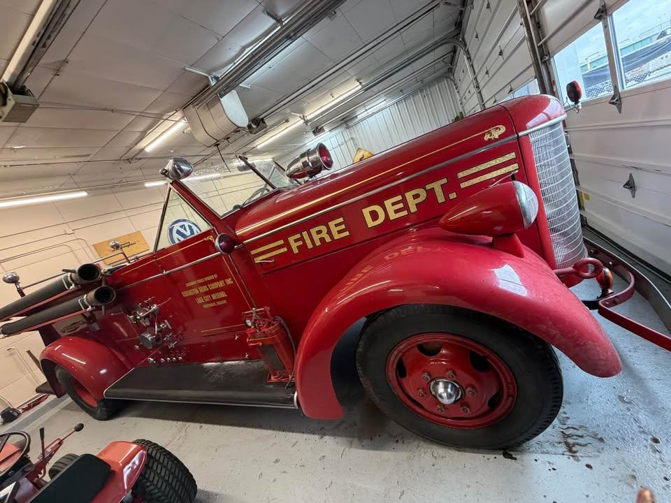 American LaFrance Fire Truck  1941