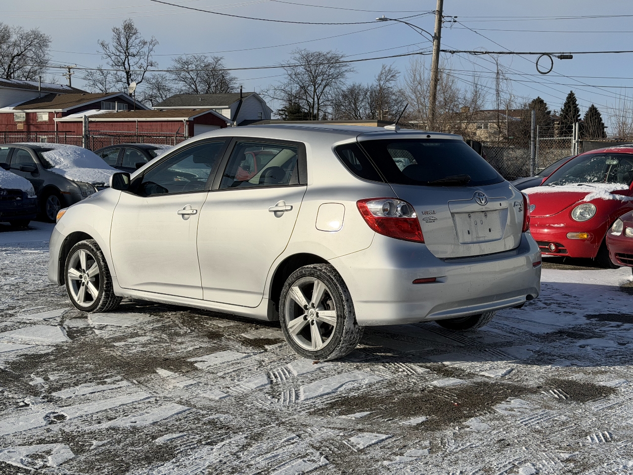 Toyota Matrix S 5-Speed AT 2010