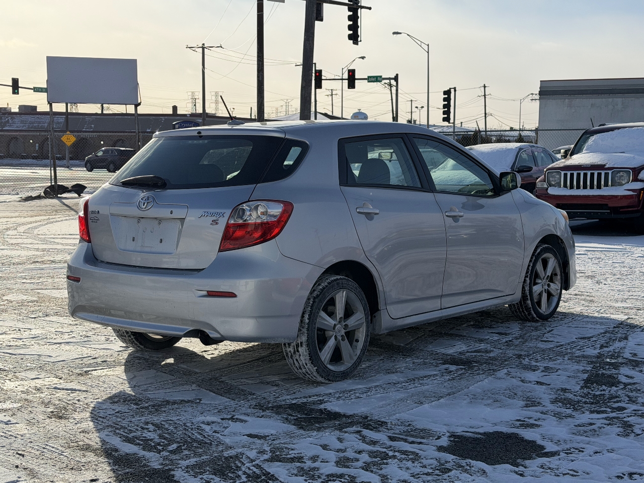 Toyota Matrix S 5-Speed AT 2010
