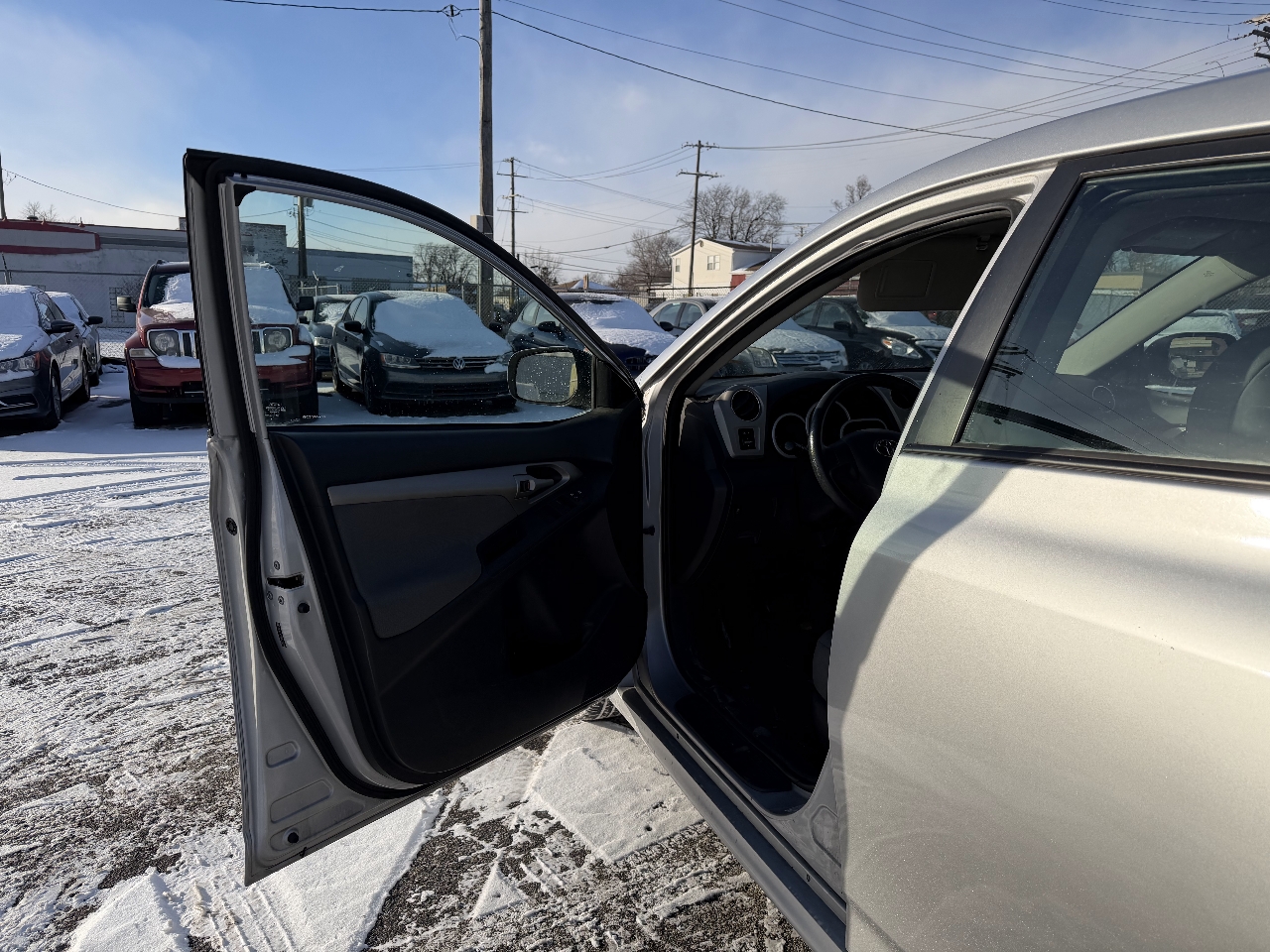Toyota Matrix S 5-Speed AT 2010