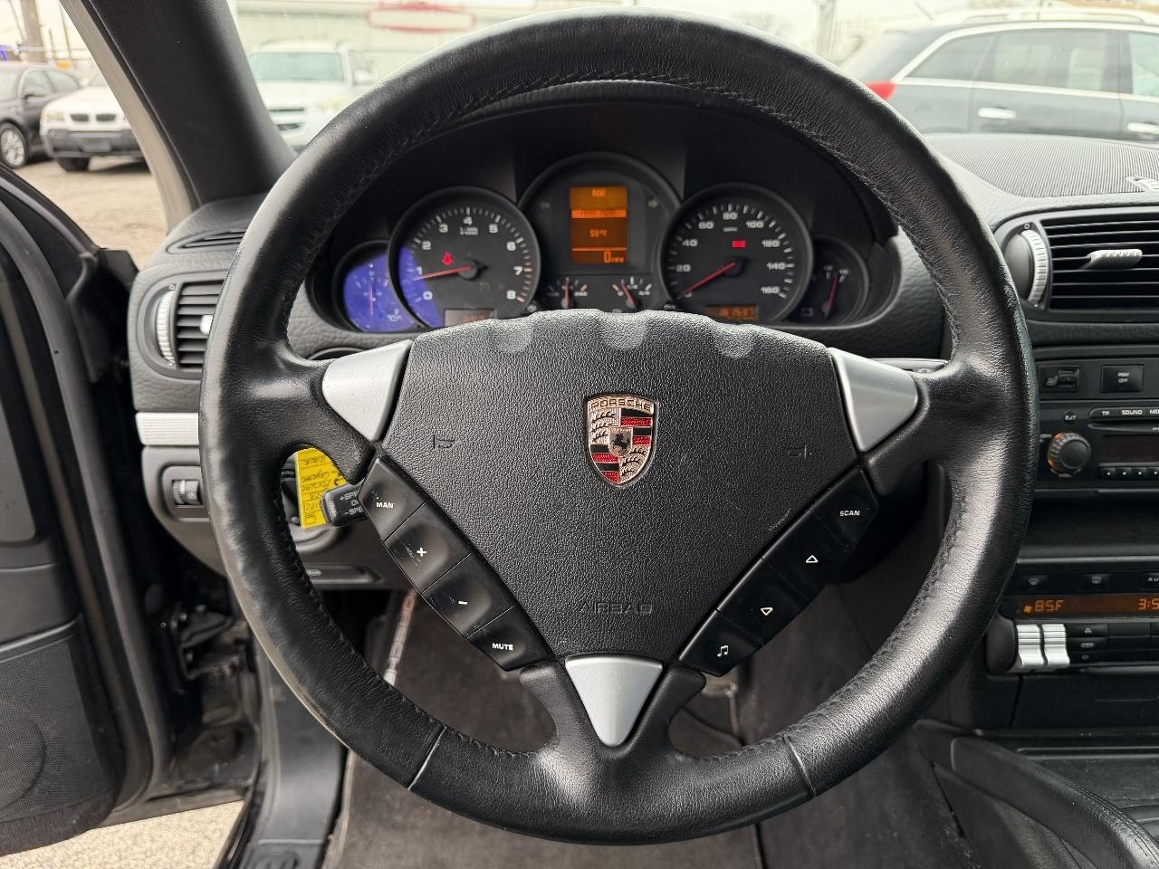 Porsche Cayenne  2008