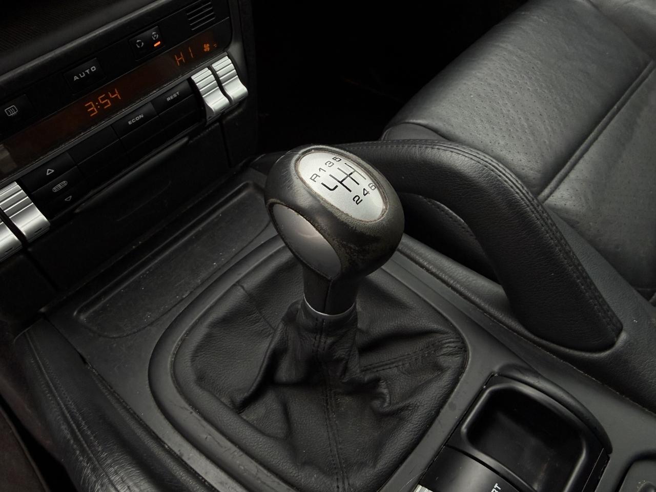 Porsche Cayenne  2008