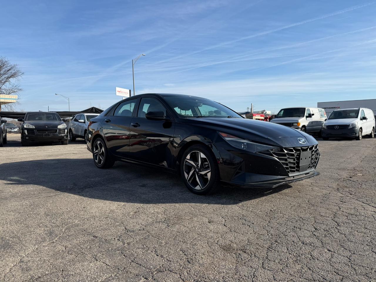 Hyundai Elantra SEL 2023