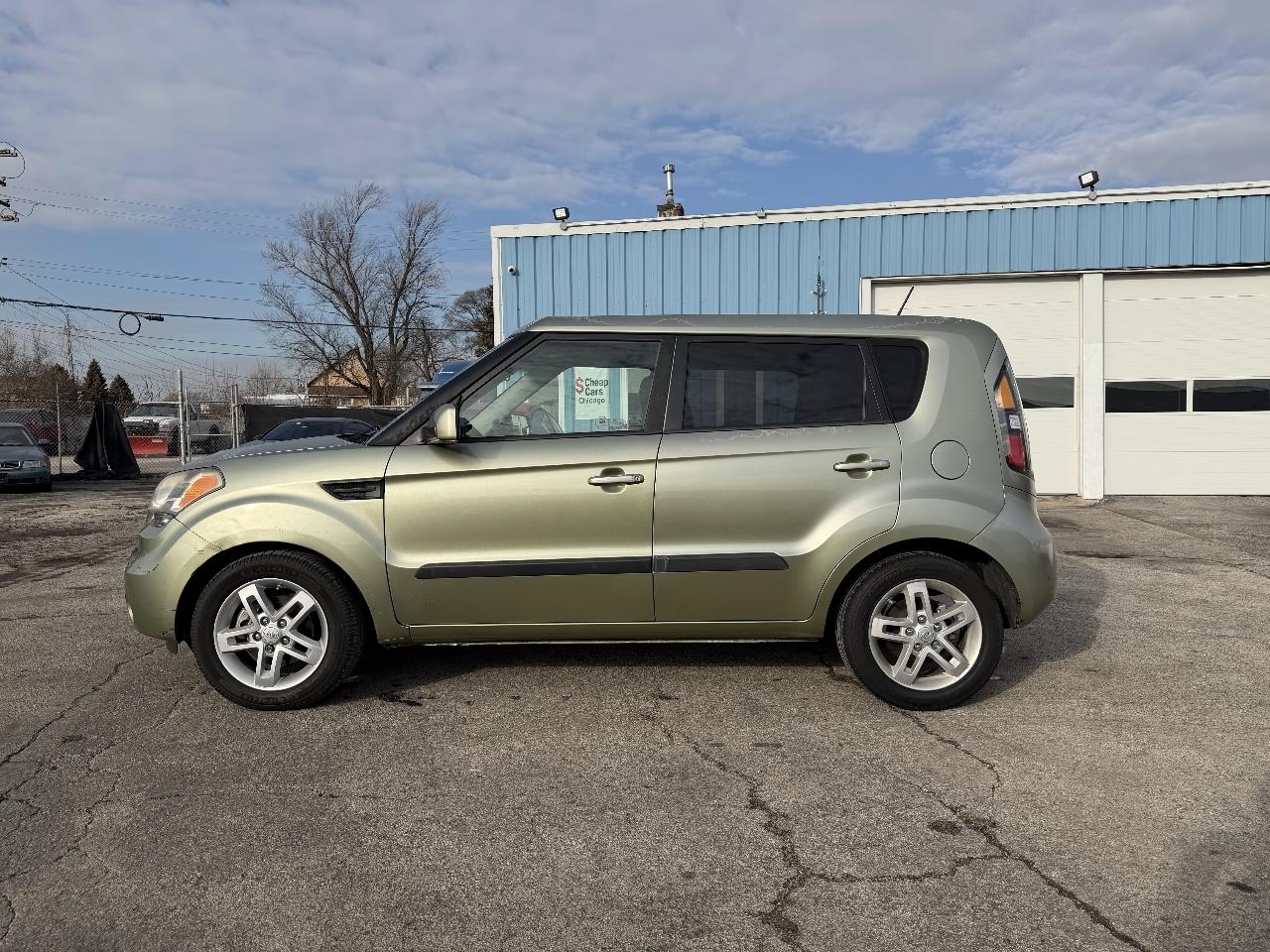 Kia Soul + 2011