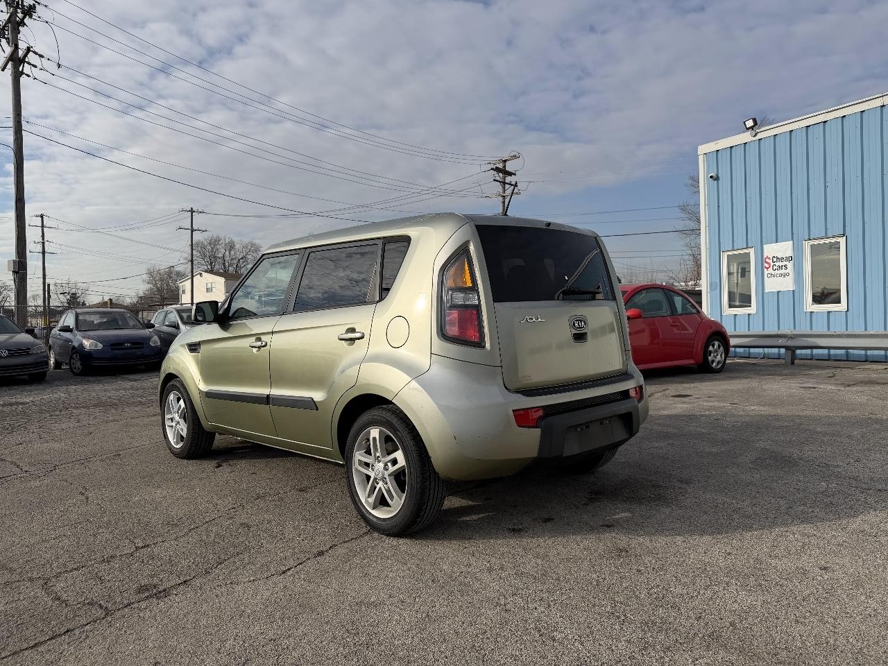 Kia Soul + 2011