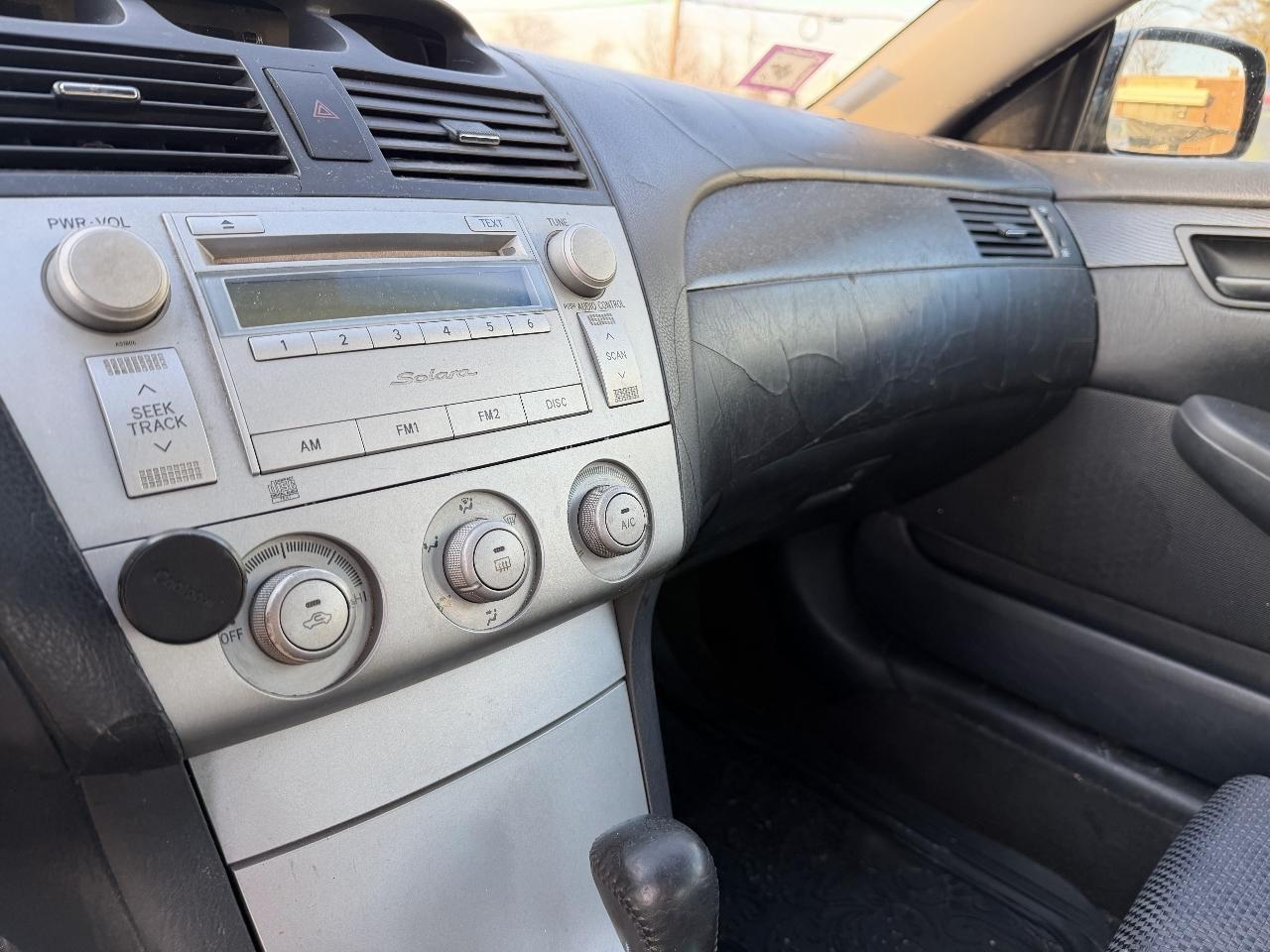 Toyota Camry Solara SE 2004