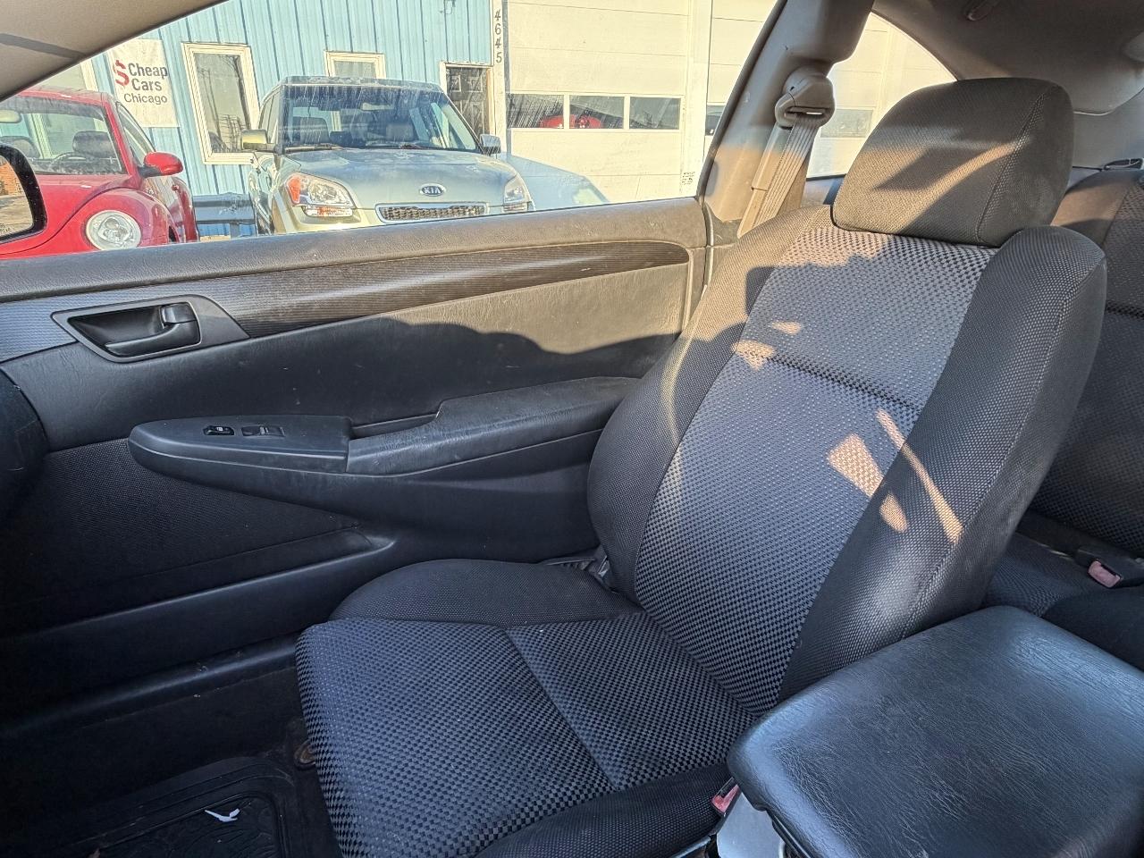 Toyota Camry Solara SE 2004