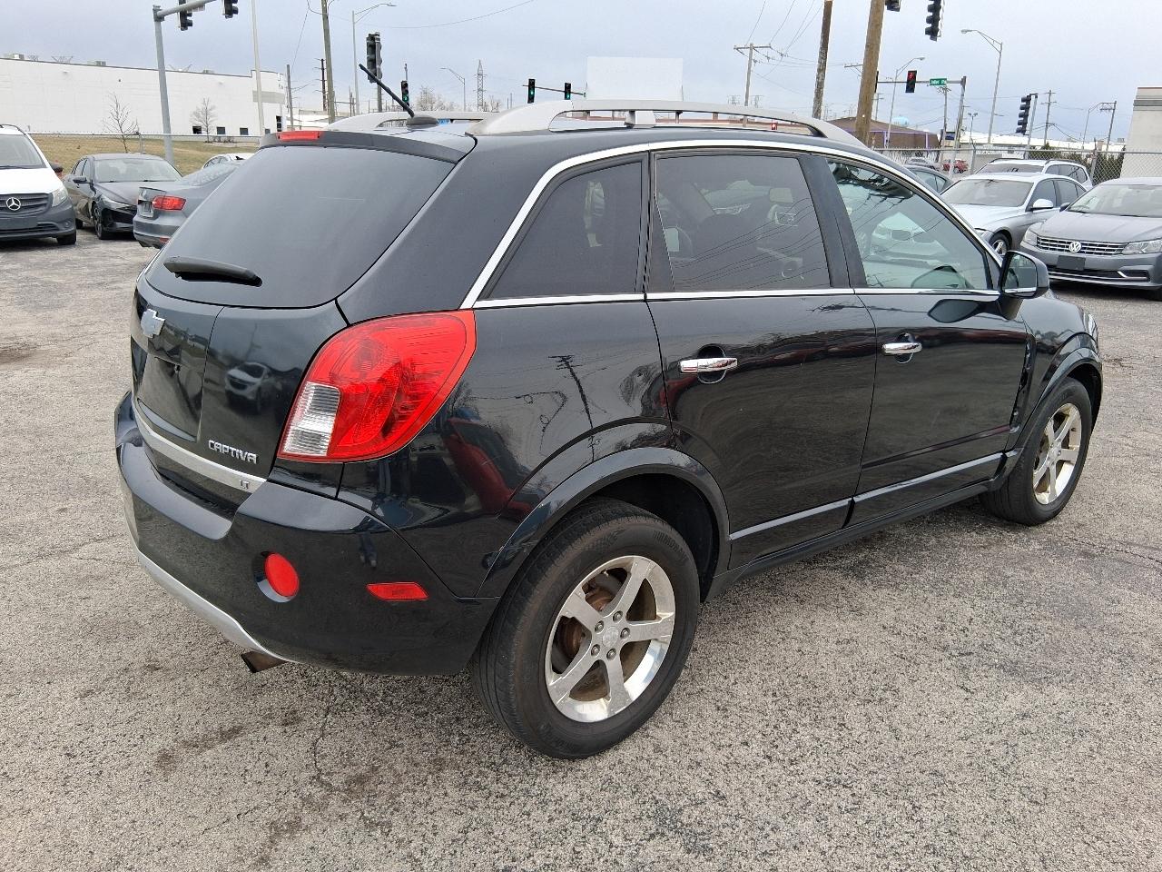 Chevrolet Captiva Sport 1LT FWD 2013