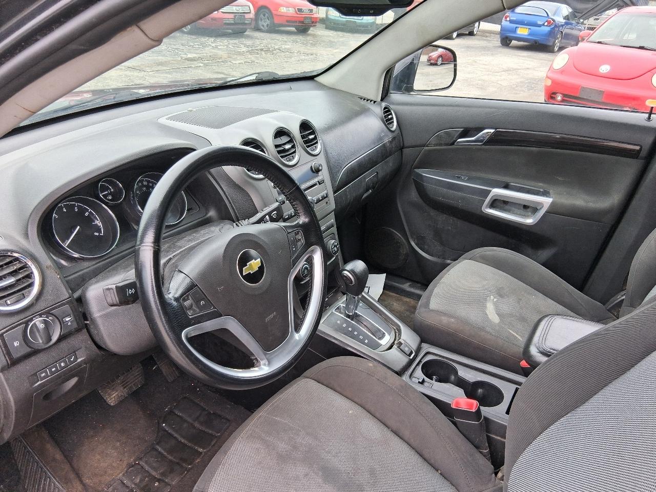 Chevrolet Captiva Sport 1LT FWD 2013