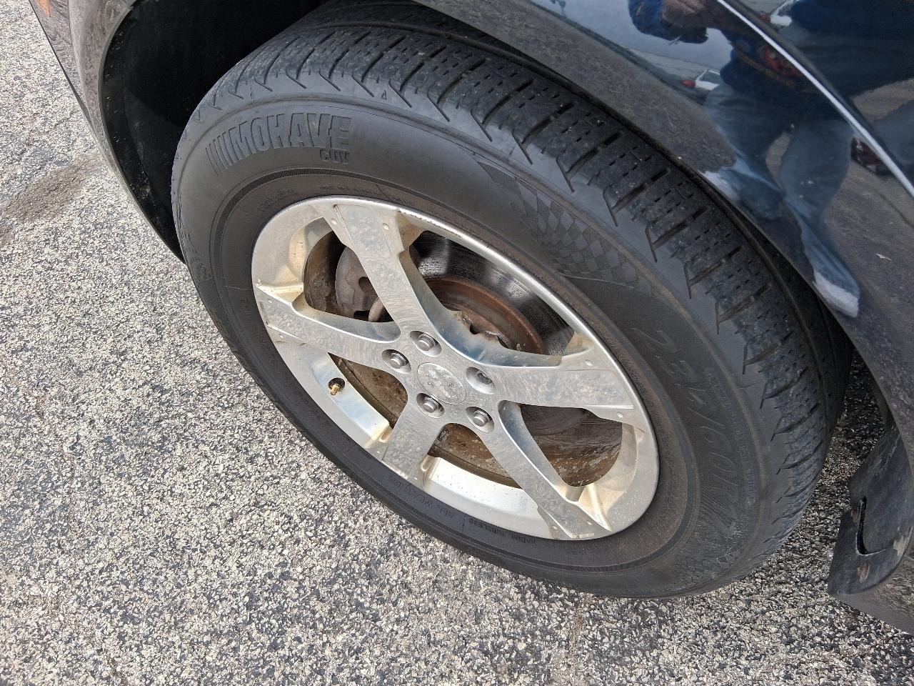 Chevrolet Captiva Sport 1LT FWD 2013