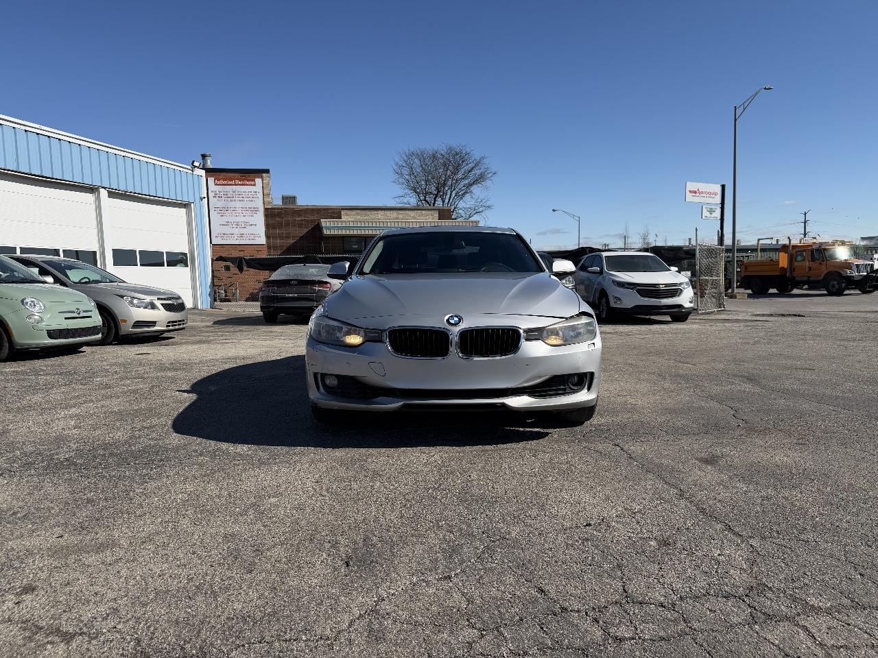 BMW 3-Series 328i xDrive Sedan 2014