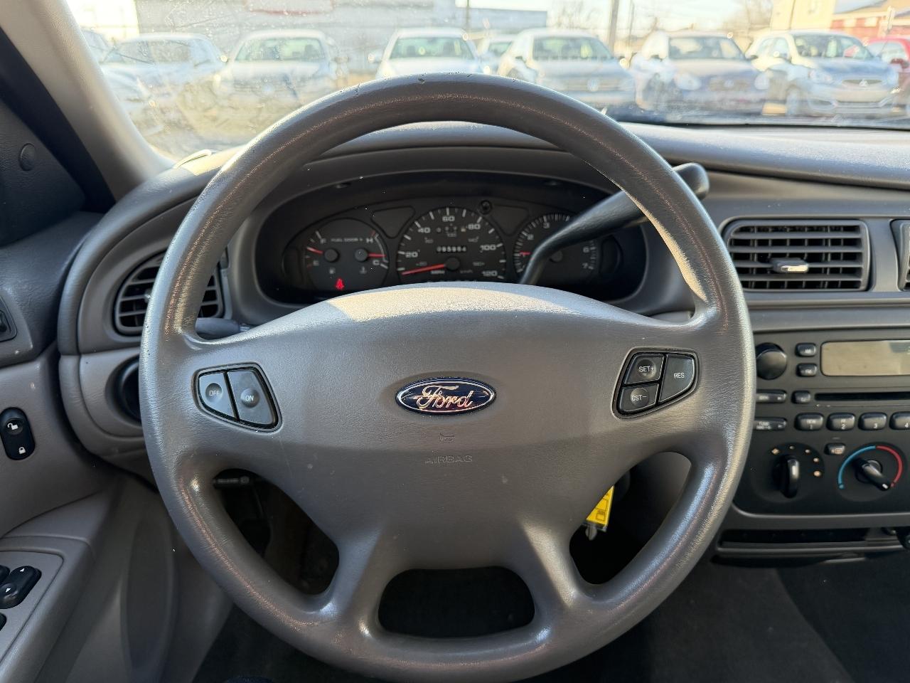 Ford Taurus SES FFV 2003