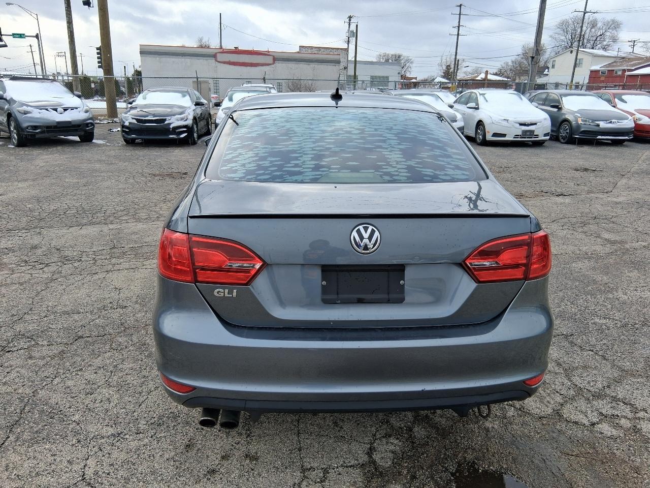 Volkswagen Jetta 2.0T GLI 2012