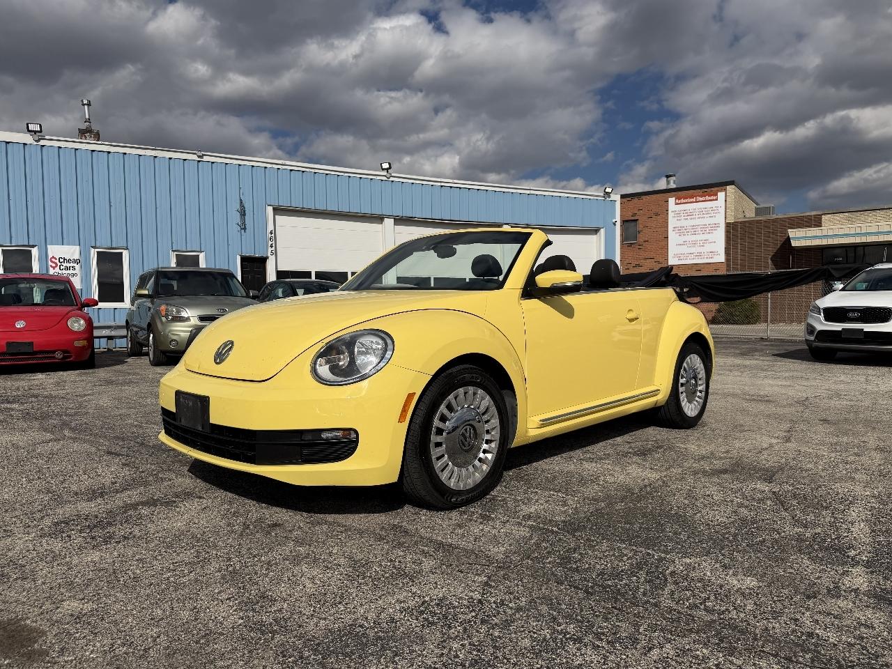 Volkswagen Beetle 2.5L Convertible 2013