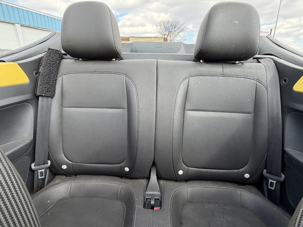 Volkswagen Beetle 2.5L Convertible 2013