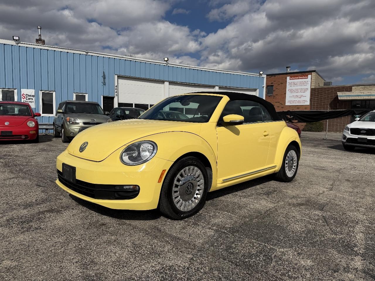 Volkswagen Beetle 2.5L Convertible 2013