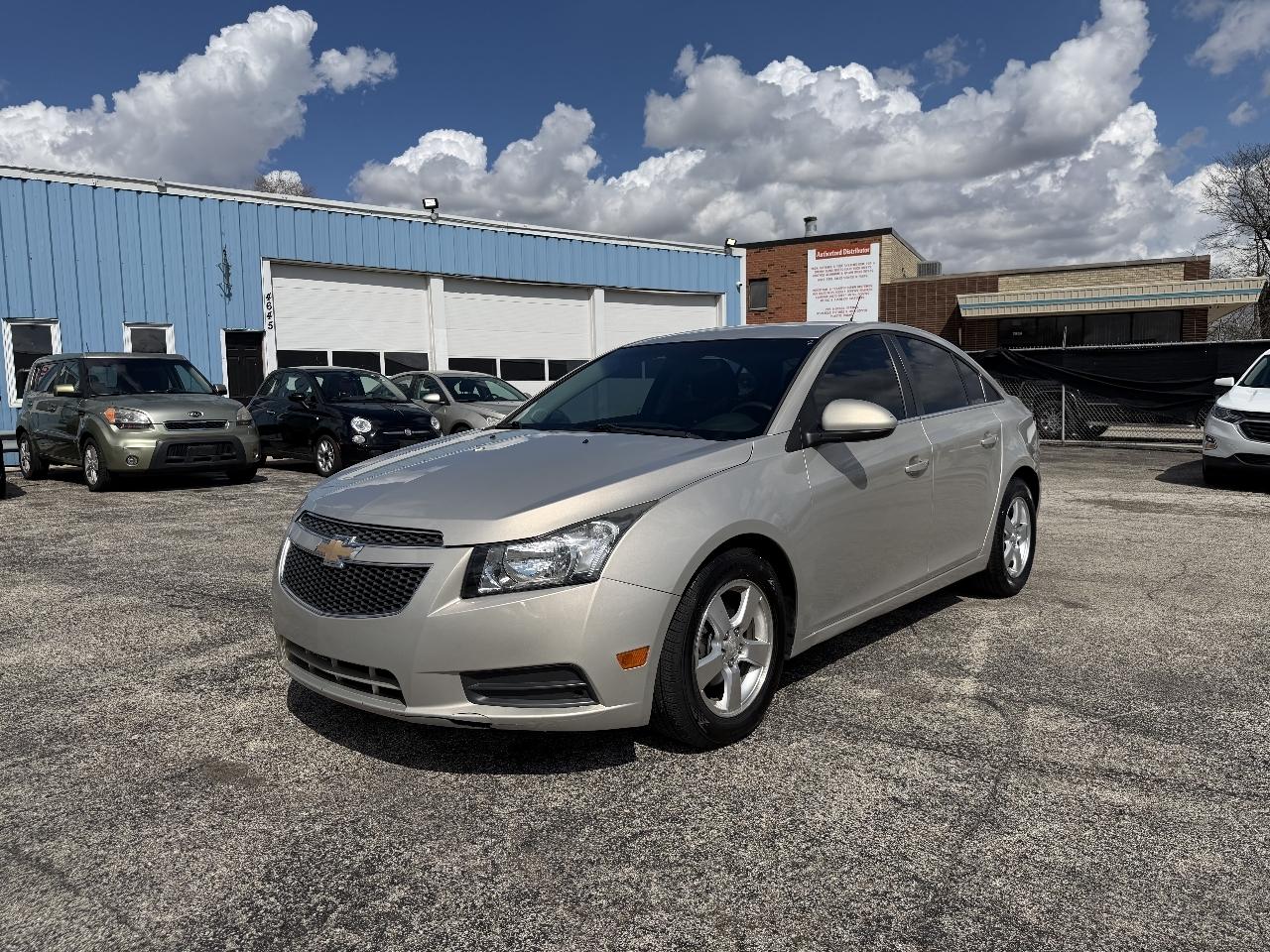 Chevrolet Cruze 1LT 2012