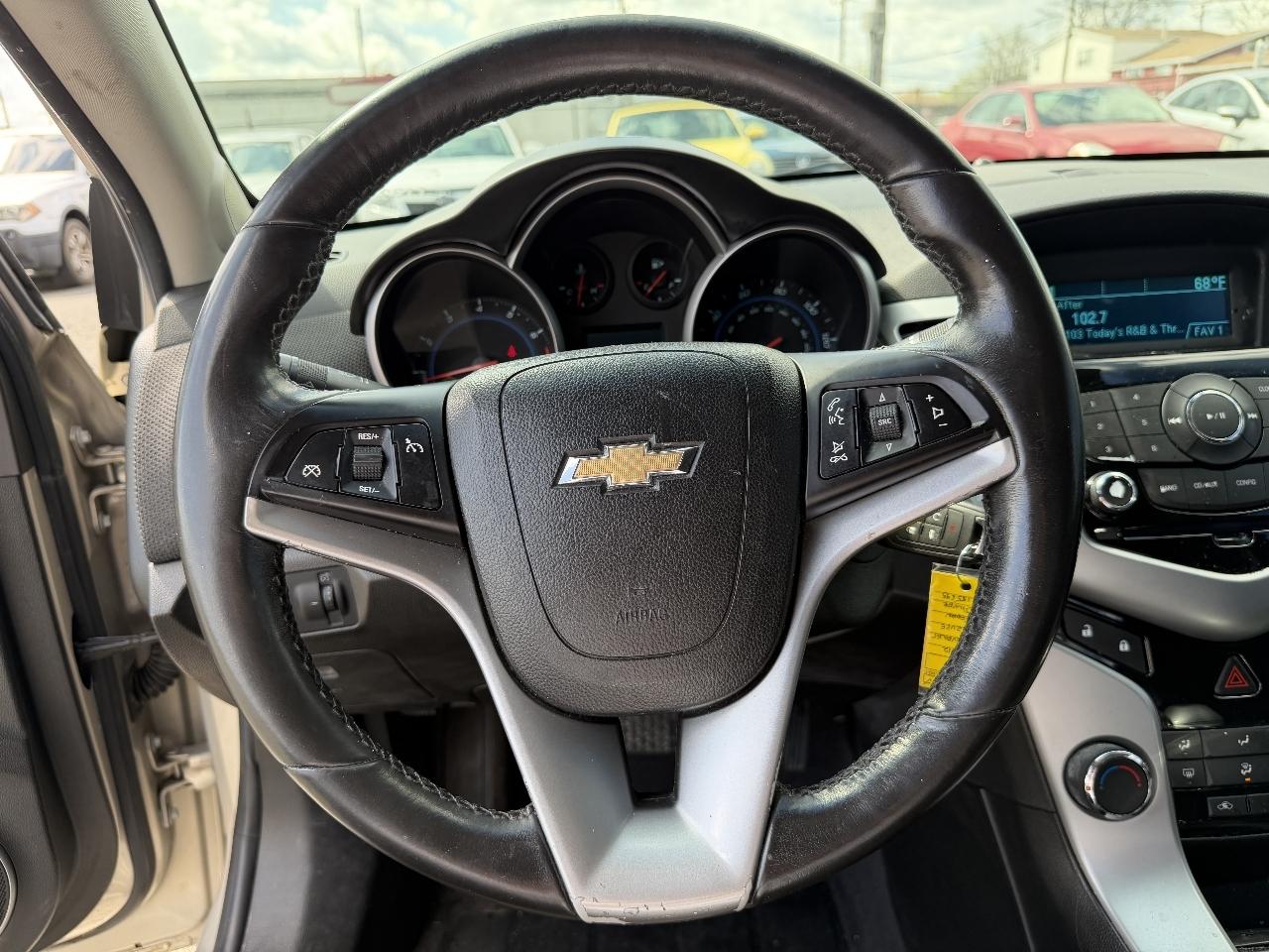 Chevrolet Cruze 1LT 2012