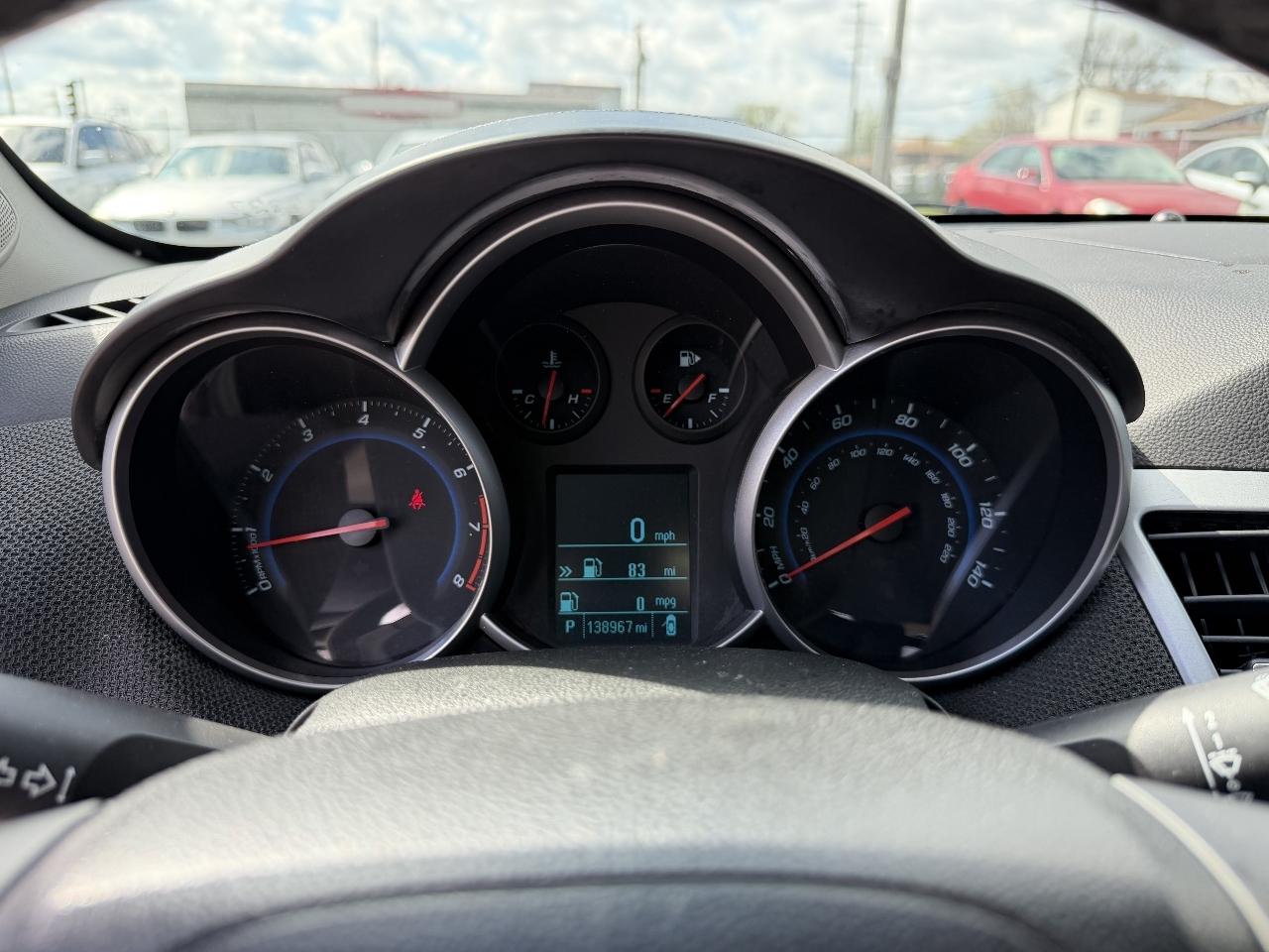 Chevrolet Cruze 1LT 2012