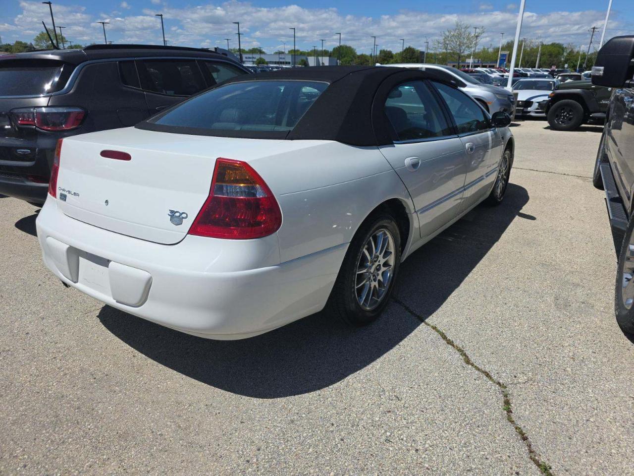 Chrysler 300M Base 2001