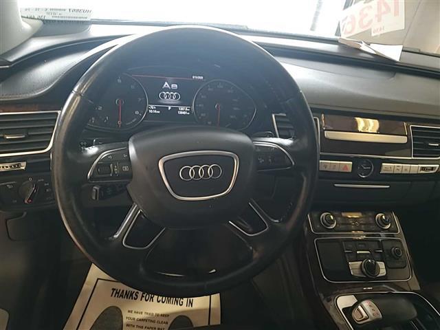 Audi A8 4.0T Sedan L quattro Tiptronic 2014