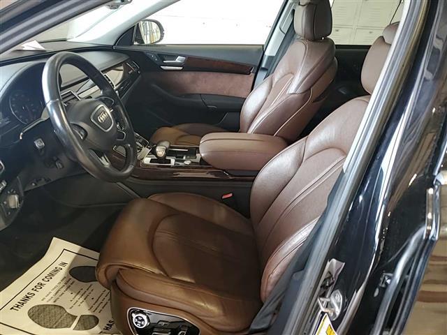 Audi A8 4.0T Sedan L quattro Tiptronic 2014