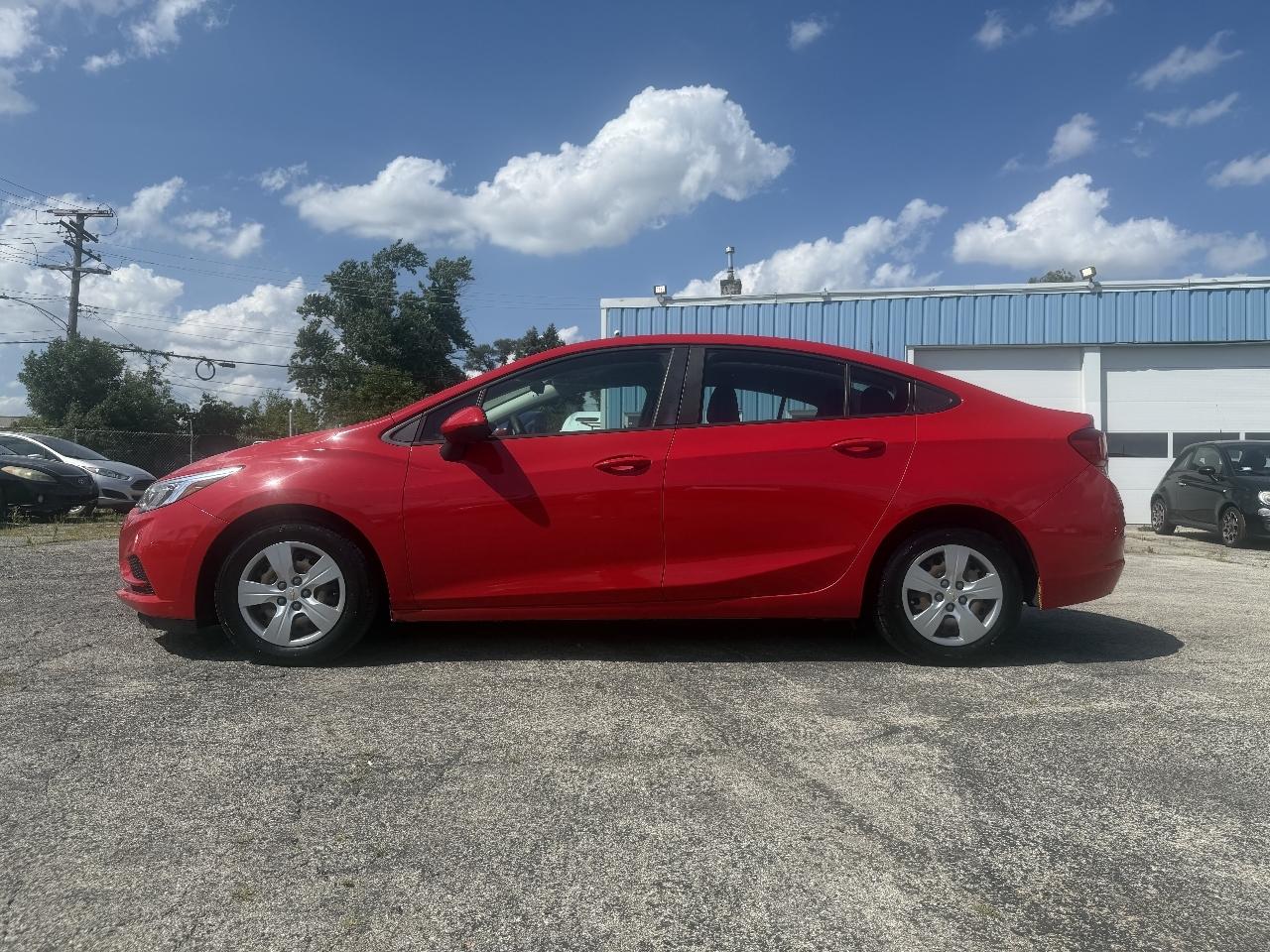 Chevrolet Cruze LS Auto 2018