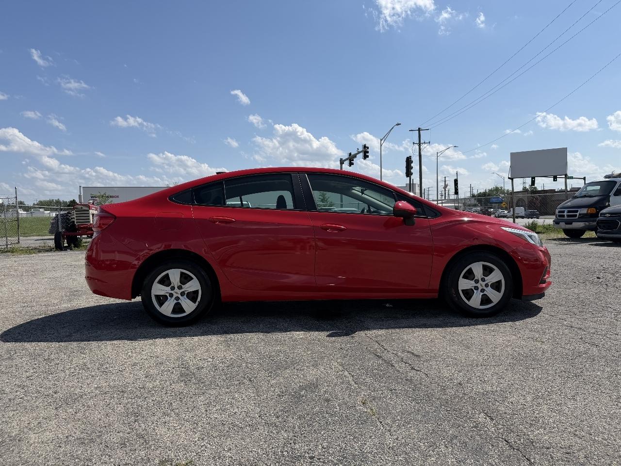 Chevrolet Cruze LS Auto 2018