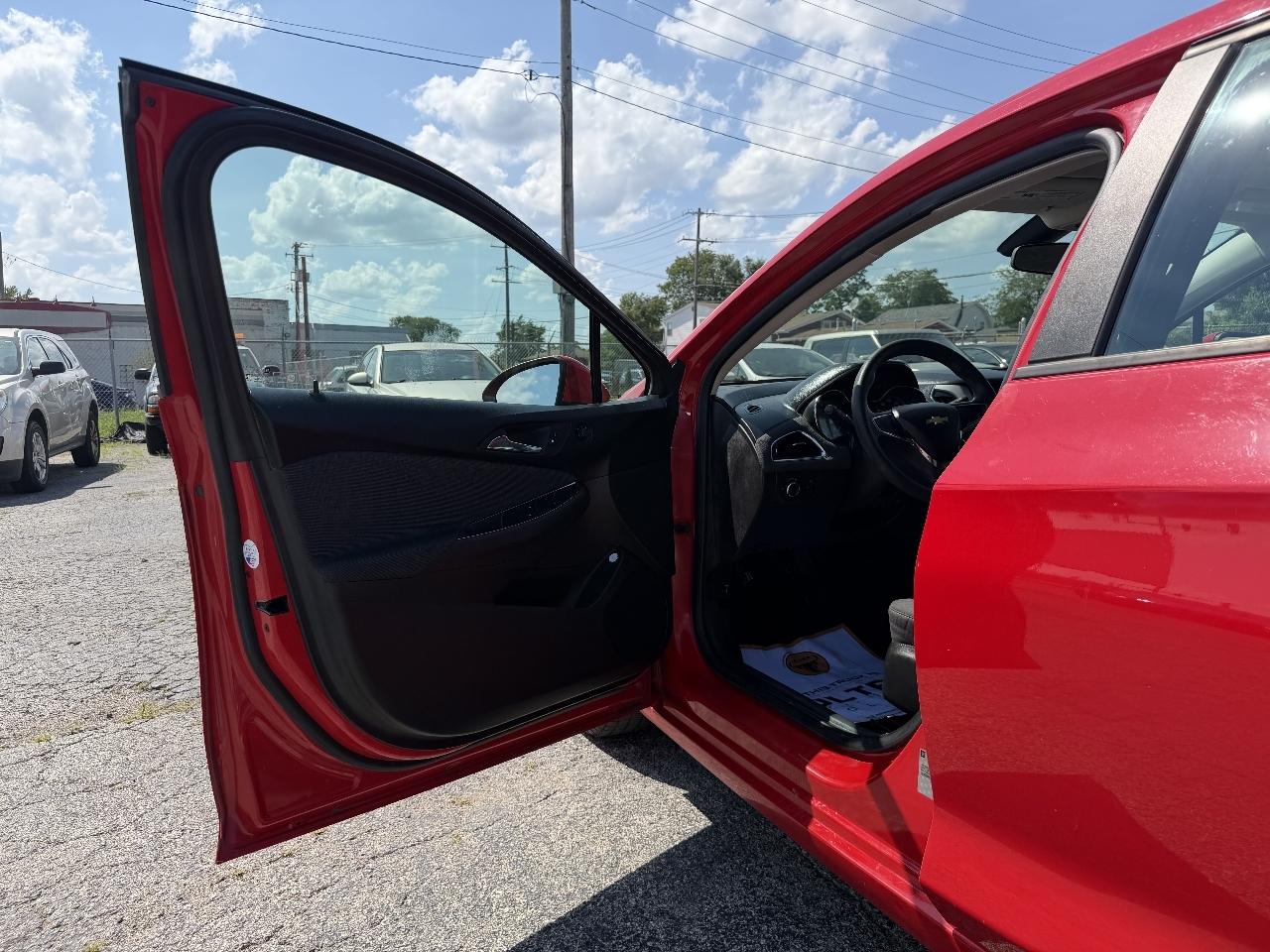 Chevrolet Cruze LS Auto 2018