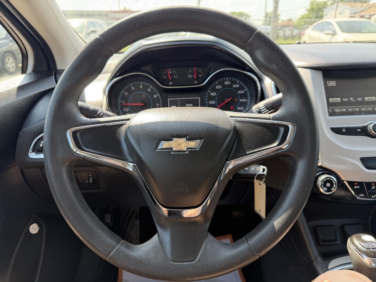 Chevrolet Cruze LS Auto 2018
