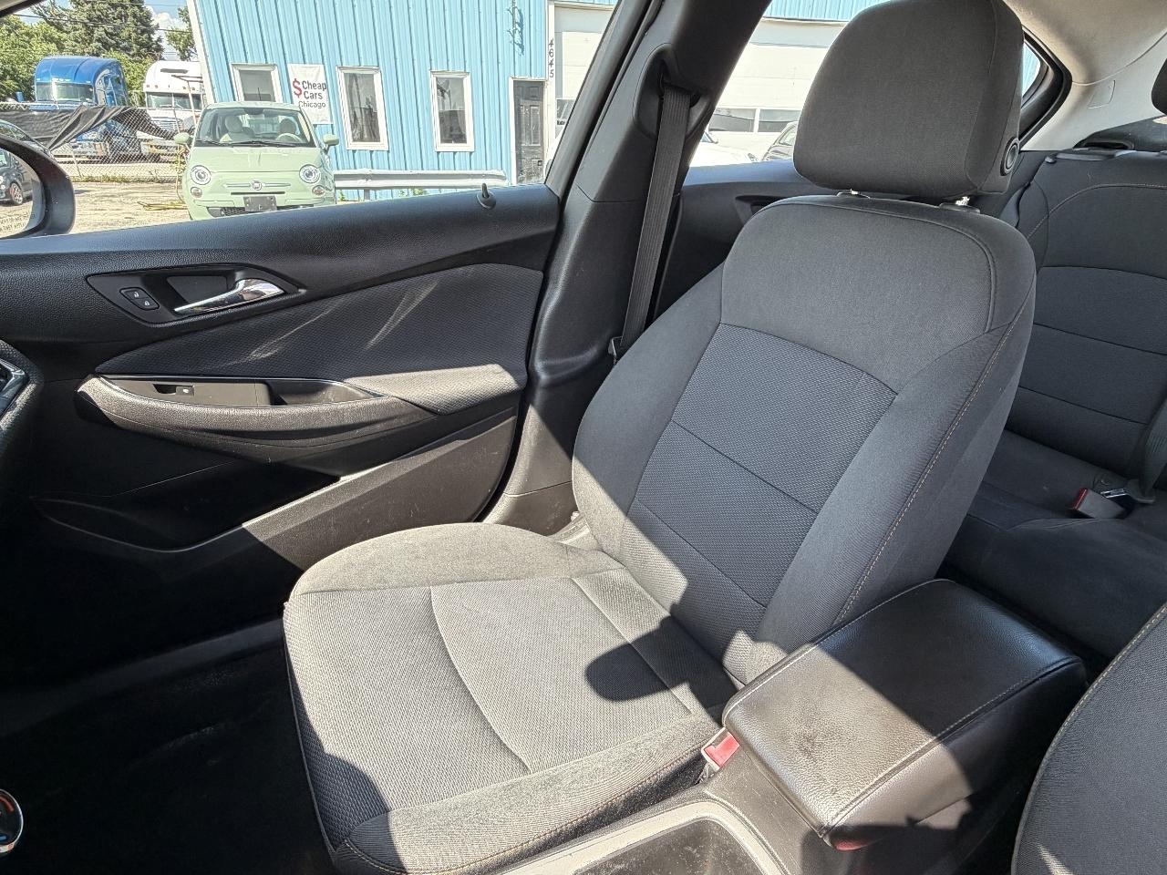 Chevrolet Cruze LS Auto 2018