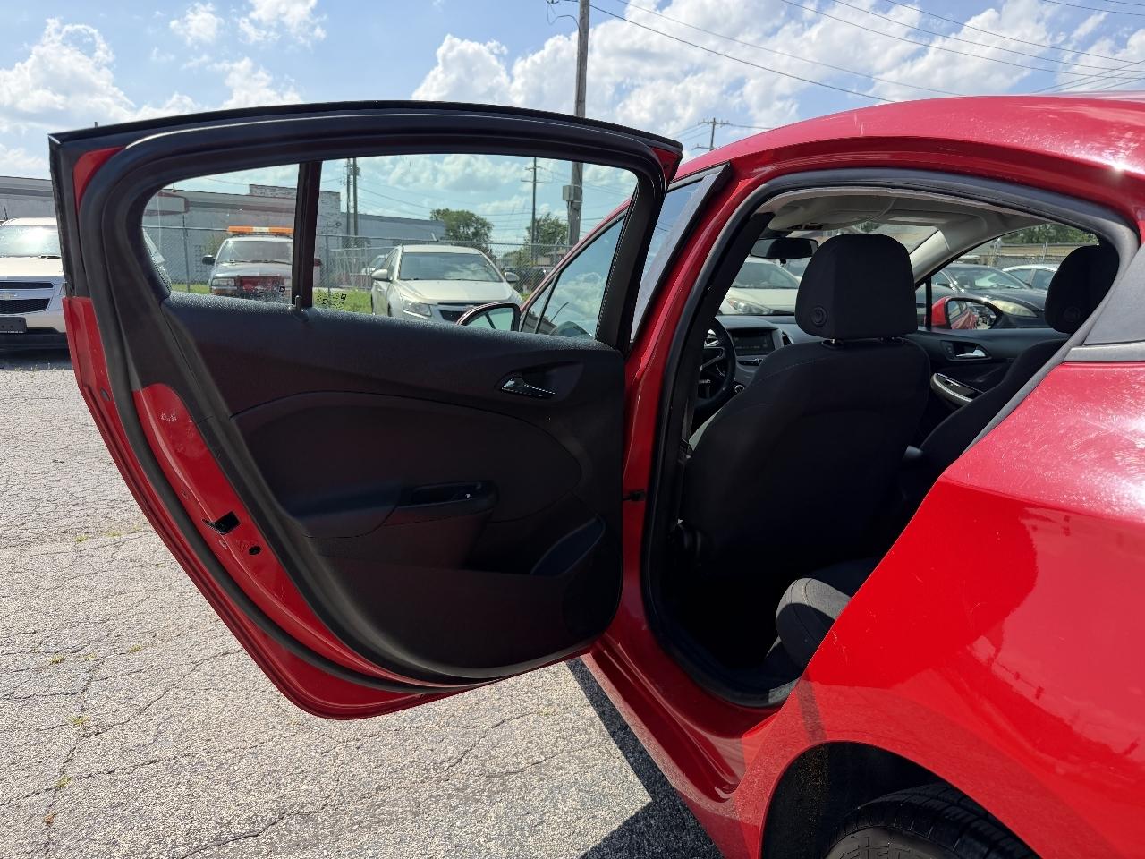 Chevrolet Cruze LS Auto 2018