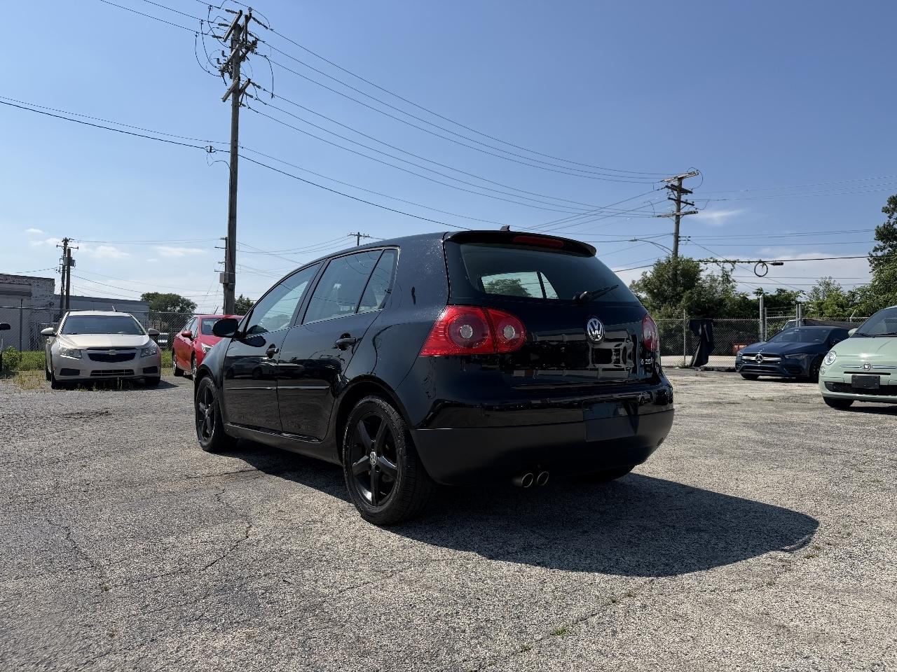 Volkswagen Rabbit 4-Door S 2008