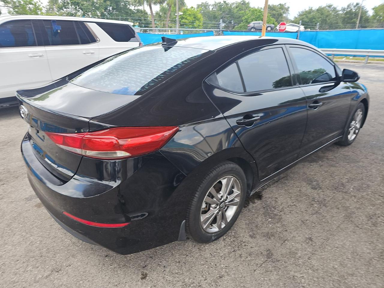 Hyundai Elantra SEL 2018