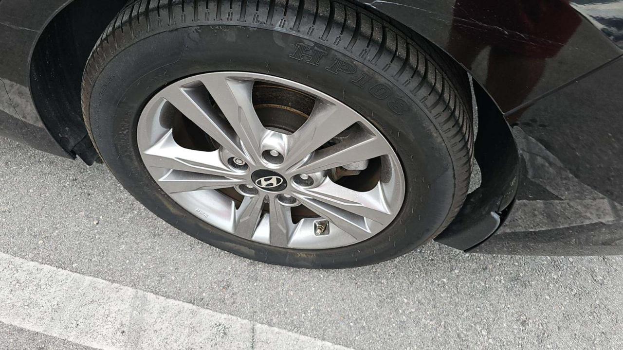 Hyundai Elantra SEL 2018