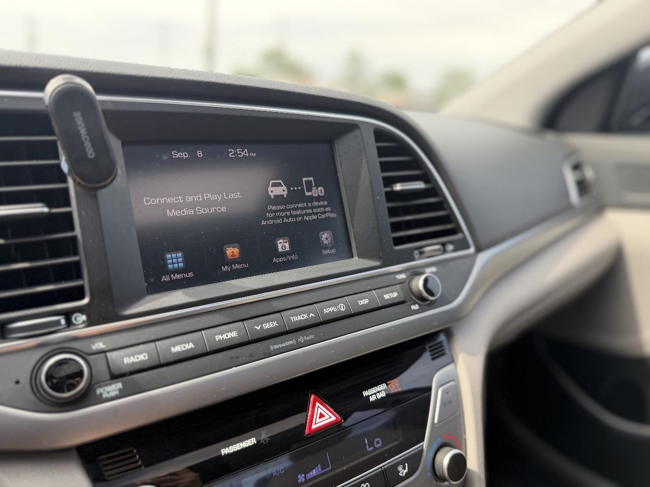 Hyundai Elantra SEL 2018